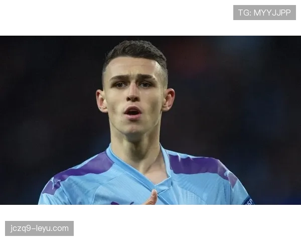 福登巧妙应对媒体关注，助力国家队状态强势回暖