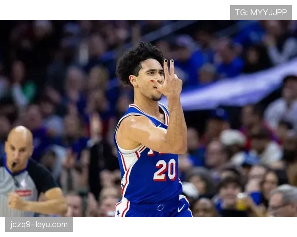 沃克关键发挥助球队斩获赛季重要胜利，表现亮眼引关注