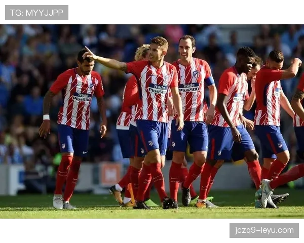 水晶宫中路渗透战术奏效,球队状态回暖斩获关键胜利 水晶宫中路渗透战术奏效,球队状态回暖斩获关键胜利