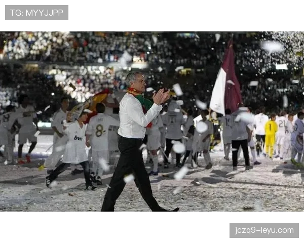 穆里尼奥战术再显威力，球队迎来逆境中的表现回暖与胜利