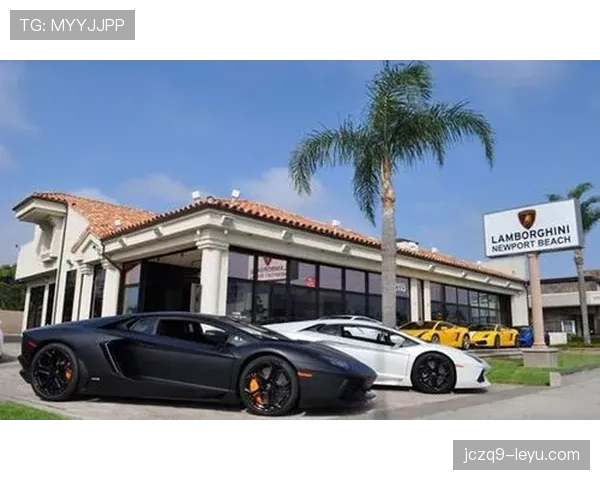 科比凌晨四点的豪宅车库，停着五辆没拆标的法拉利